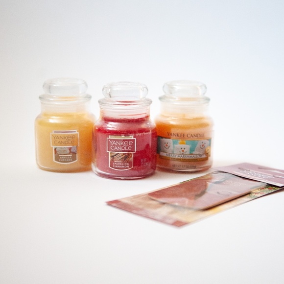 Yankee Candle Holiday Small Jar Candles - Lot of 3